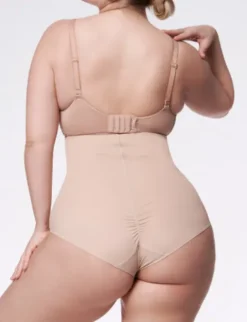 Figi pod biust - 251 Extra Maxi Super High - figi wyszczuplające z wysoką talią - naturalne